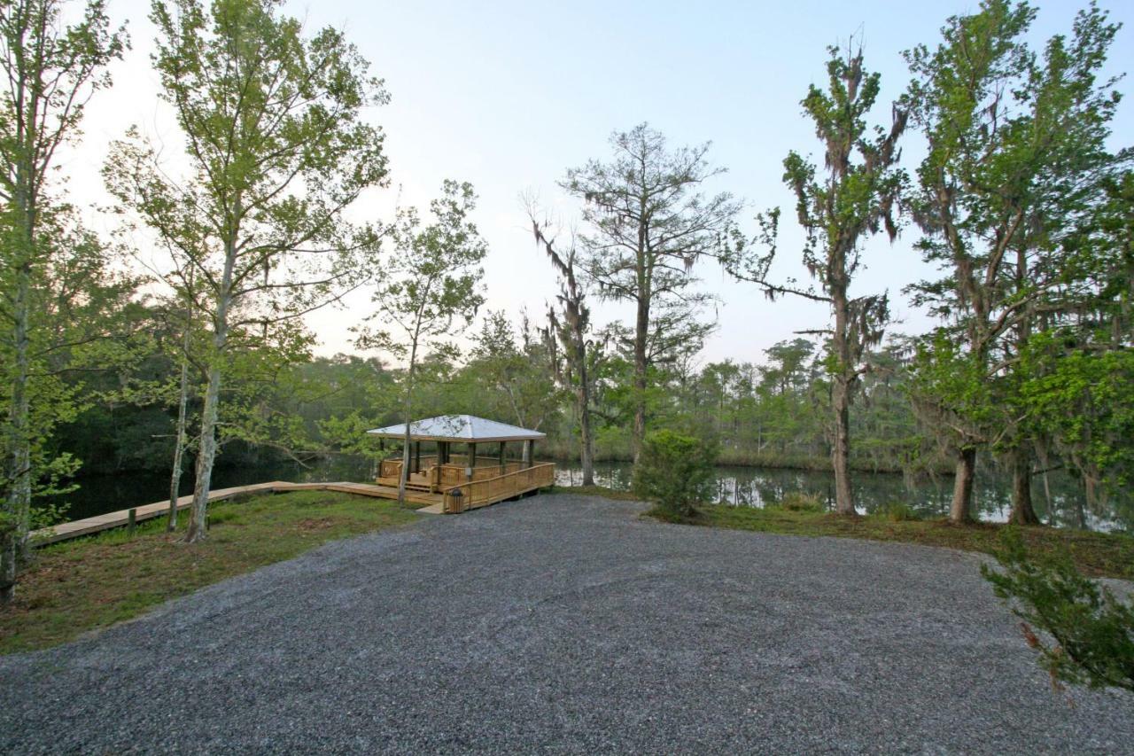 Hotel Live Oak Landing à Freeport Extérieur photo
